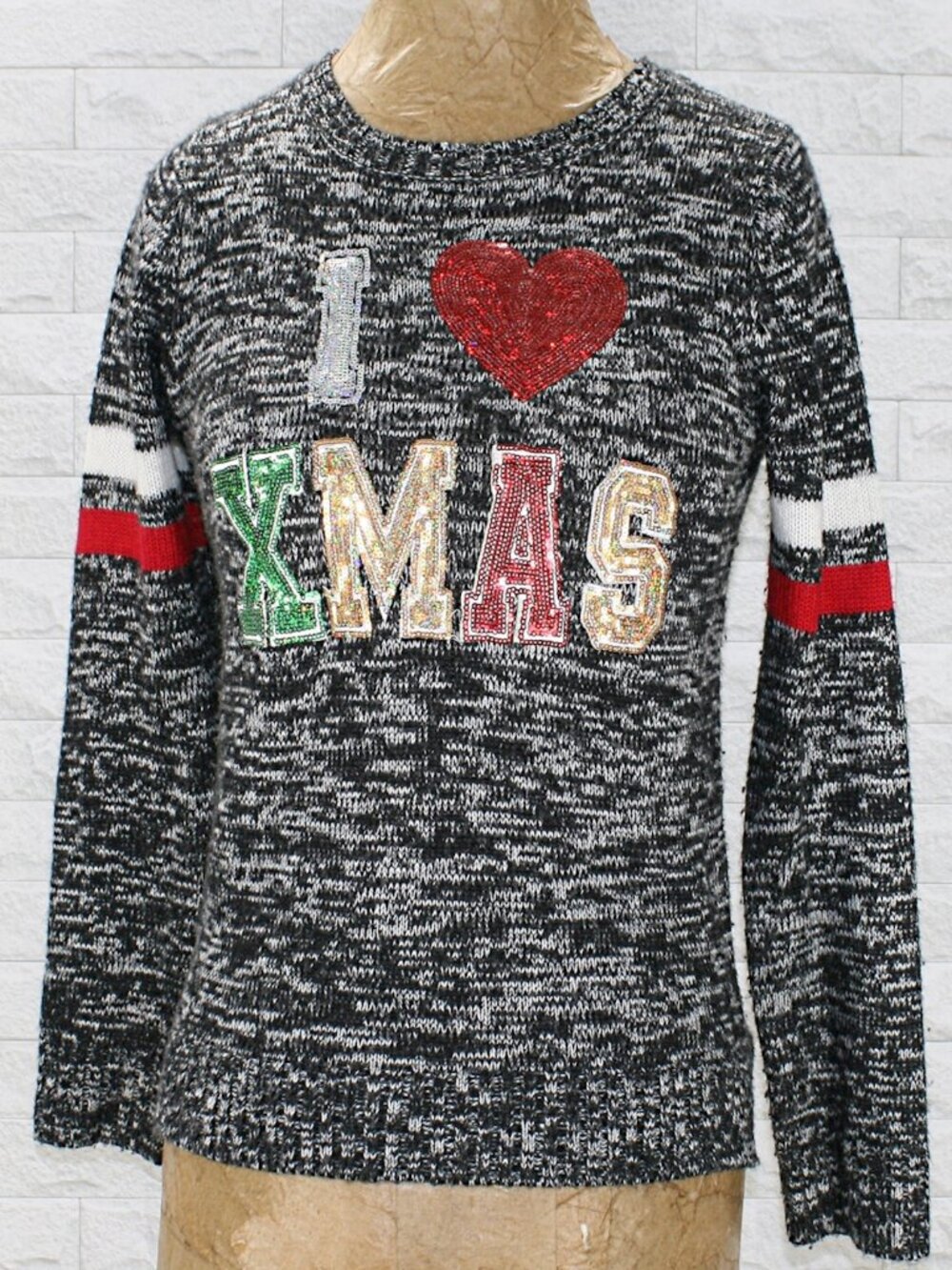 ITS OUR TIME Sweater Christmas Sequin Holiday Gray Marled Red Green Large